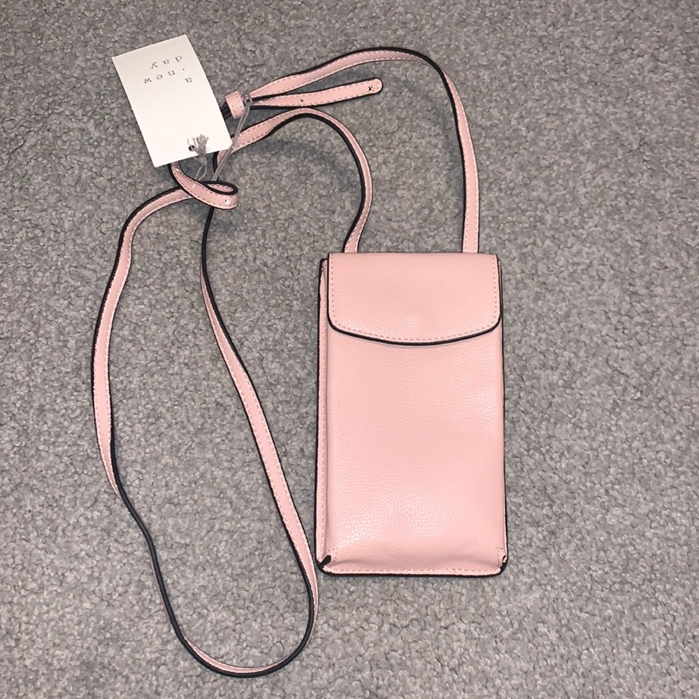 Phone/Card Carrier